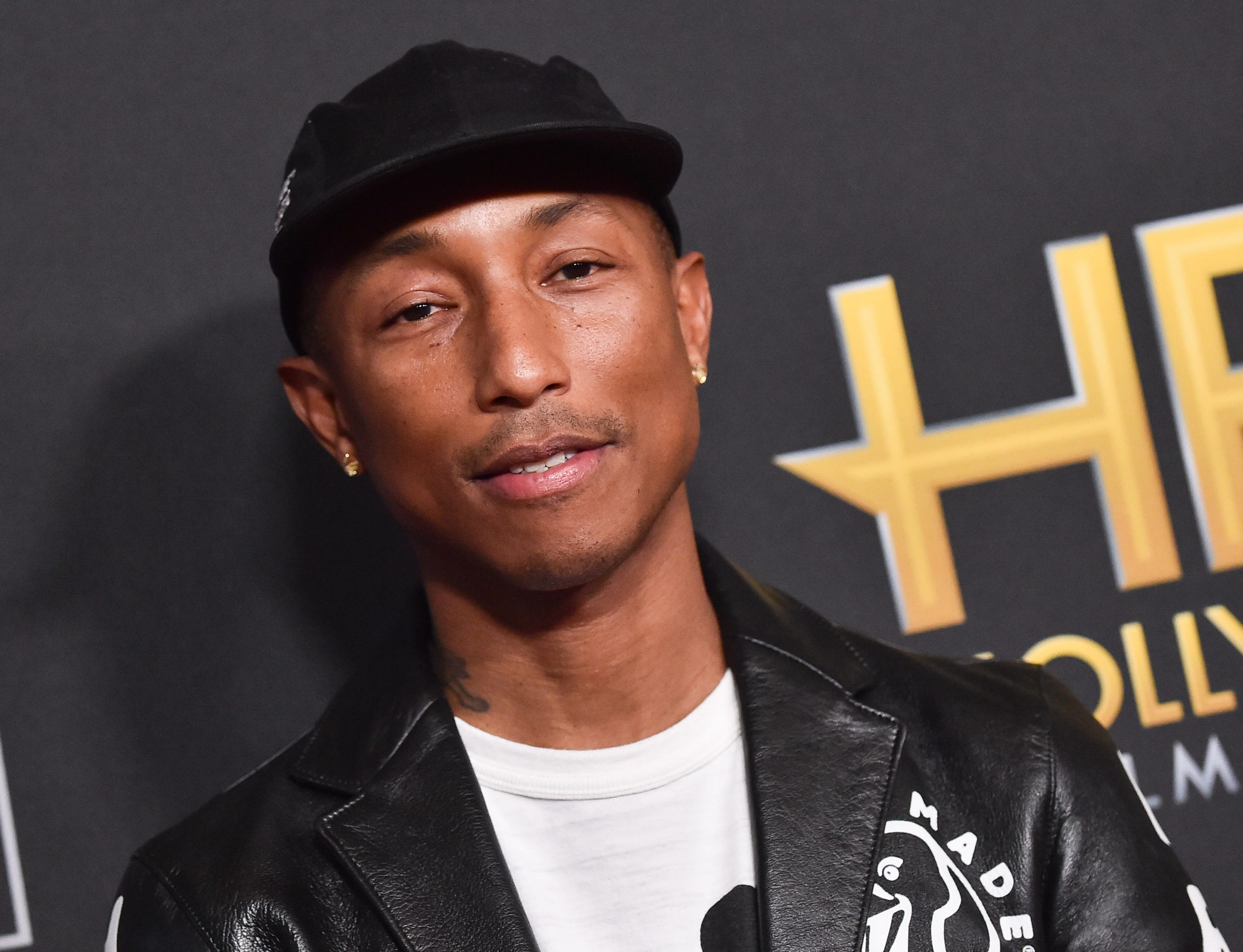 Gospel dita ritmo da 1ª coleção de Pharrell Williams na Louis Vuitton