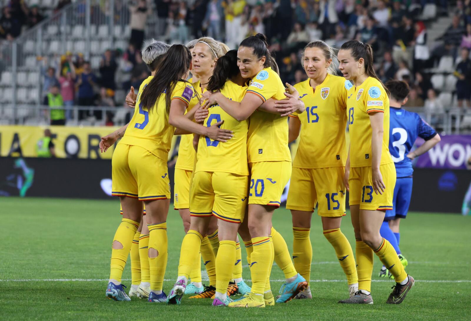Fotbalistele noastre infrunta vineri echipa Irlandei de Nord in UEFA ...